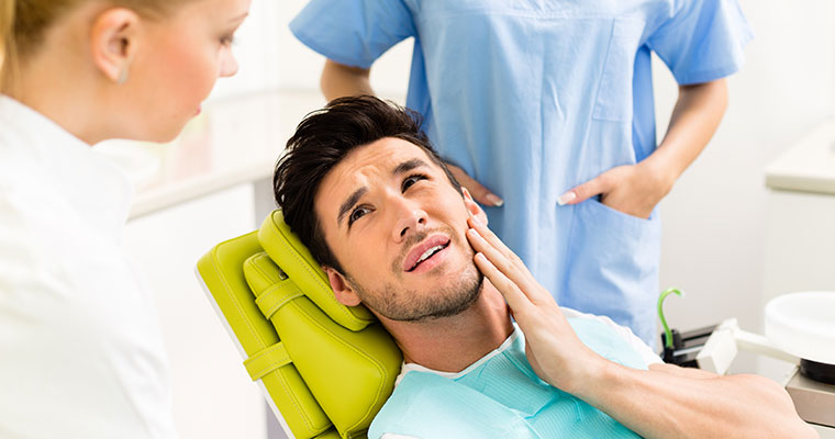 Here’s what you need to do in a dental emergency